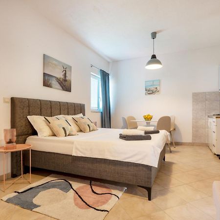Sunsett Apartman Slano Szoba fotó