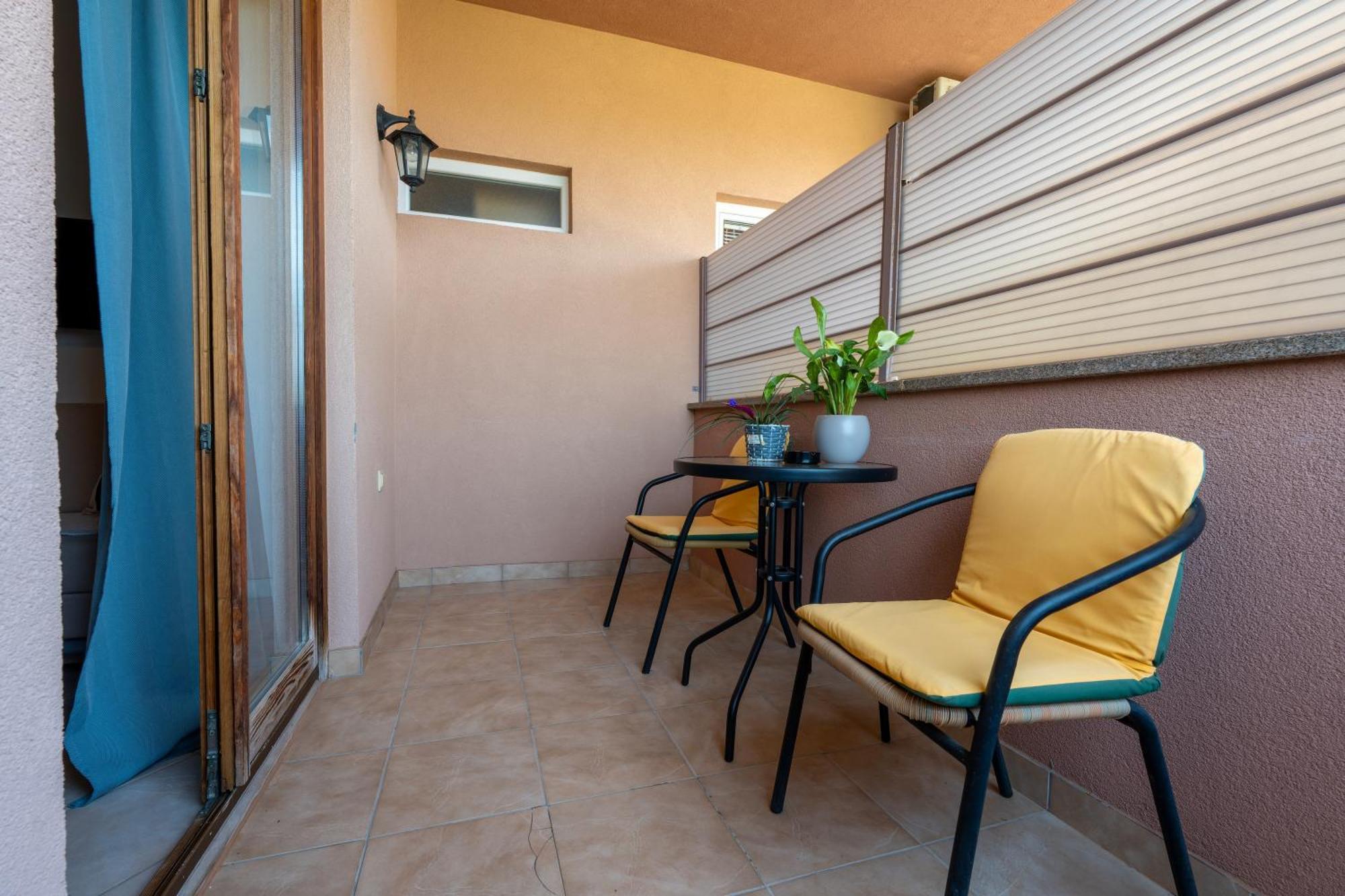 Sunsett Apartman Slano Szoba fotó